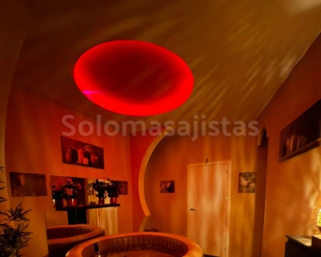 solomasajistas Masajes eróticos                    Sevilla Masaje con jacuzzi 632329643