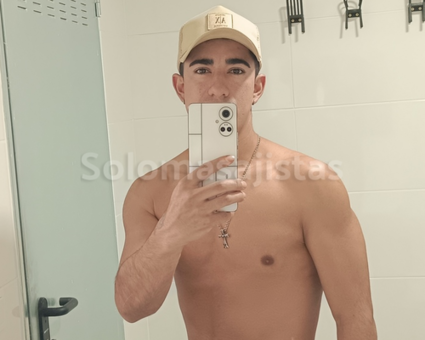 solomasajistas Masajistas masculinos                    Sevilla Masajista erótico 655571558