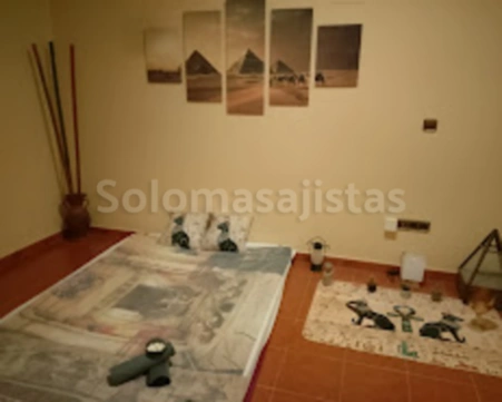 solomasajistas Masajes Terapéuticos                     Masaje cuatro manos 621058744